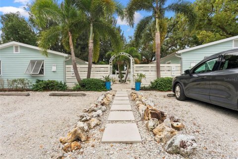 Apartamento en alquiler en Tampa, Florida, 2 dormitorios, 69.68 m2 № 1913447 - foto 3