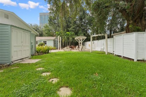 Apartamento en alquiler en Tampa, Florida, 2 dormitorios, 69.68 m2 № 1913447 - foto 27