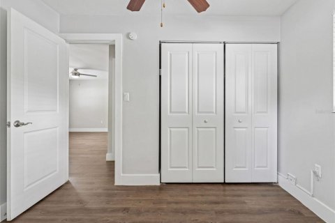 Apartamento en alquiler en Tampa, Florida, 2 dormitorios, 69.68 m2 № 1913447 - foto 13
