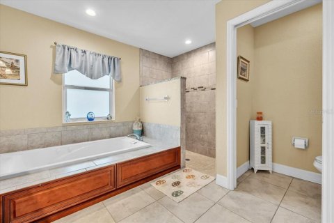 Casa en venta en Lake Suzy, Florida, 3 dormitorios, 185.8 m2 № 2196784 - foto 20