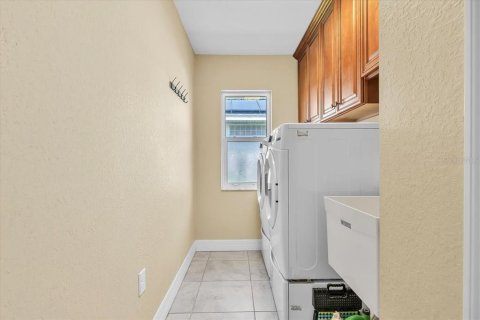 Casa en venta en Lake Suzy, Florida, 3 dormitorios, 185.8 m2 № 2196784 - foto 29