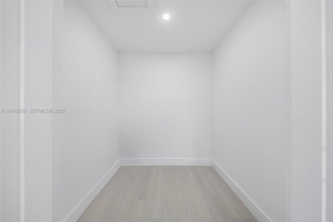 Casa en venta en Miami Gardens, Florida, 3 dormitorios, 139.54 m2 № 2000613 - foto 19