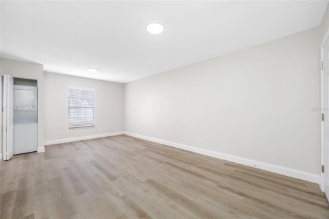 Apartamento en alquiler en Tampa, Florida, 1 dormitorio, 60.39 m2 № 1681369 - foto 7