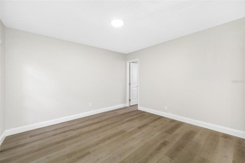 Apartamento en alquiler en Tampa, Florida, 1 dormitorio, 60.39 m2 № 1681369 - foto 13