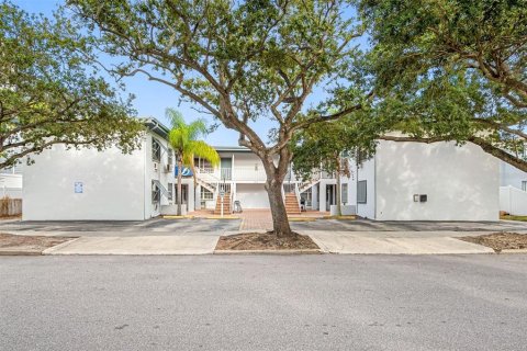 Apartamento en alquiler en Tampa, Florida, 1 dormitorio, 60.39 m2 № 1681369 - foto 1