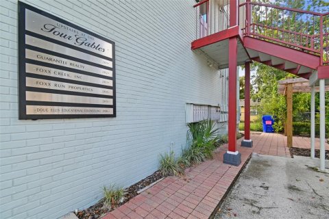Commercial property in Lakeland, Florida 474.73 sq.m. № 2097303 - photo 16