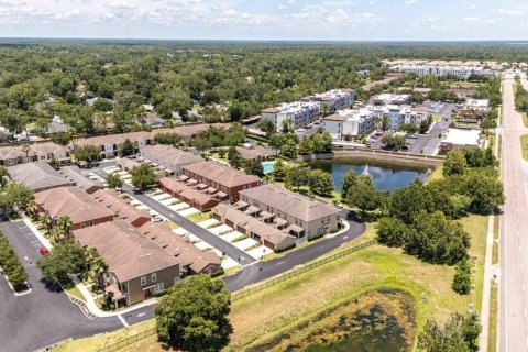 Touwnhouse à vendre à Sanford, Floride: 4 chambres, 179.21 m2 № 1822433 - photo 11