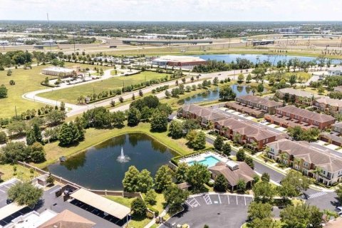Touwnhouse à vendre à Sanford, Floride: 4 chambres, 179.21 m2 № 1822433 - photo 14