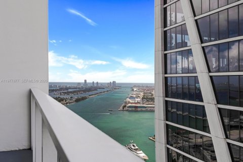 Condo à Miami, Floride, 1 chambre  № 2042007