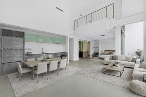 Copropriété à vendre à Miami, Floride: 1 chambre, 75.07 m2 № 2042007 - photo 2