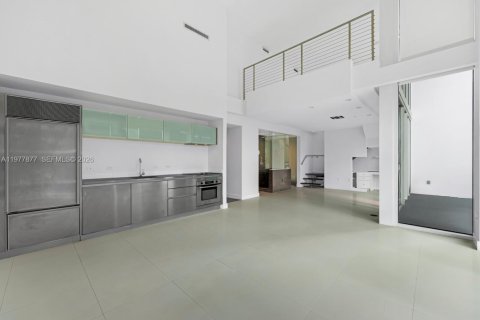 Copropriété à vendre à Miami, Floride: 1 chambre, 75.07 m2 № 2042007 - photo 5