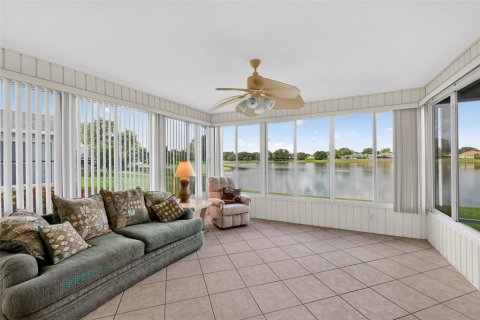 House in The Villages, Florida 3 bedrooms, 150.22 sq.m. № 1914468 - photo 23