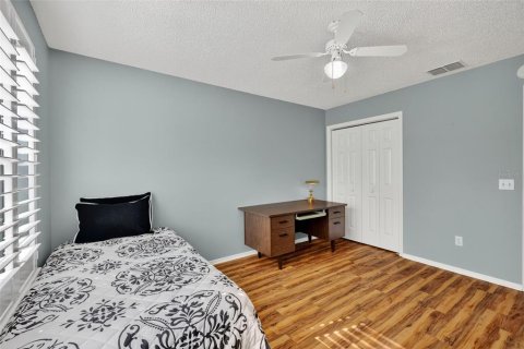 House in The Villages, Florida 3 bedrooms, 150.22 sq.m. № 1914468 - photo 21