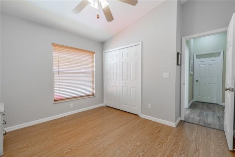 House in Tarpon Springs, Florida 4 bedrooms, 191.19 sq.m. № 1831214 - photo 30