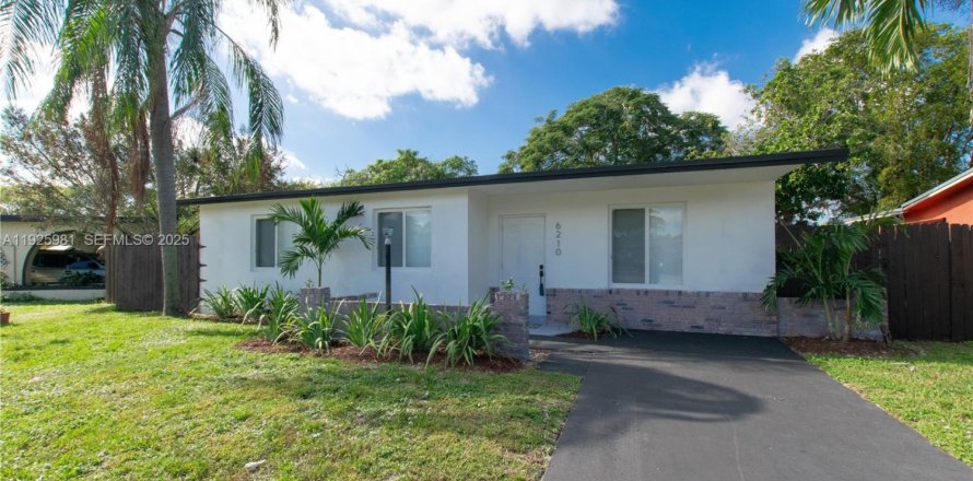 Дом в Норт-Лодердейл, Флорида 4 спальни, 105.17м2 № 1984638