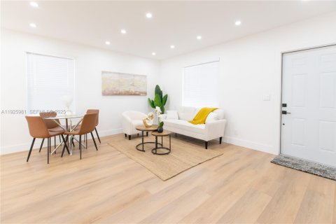 Купить виллу или дом в Норт-Лодердейл, Флорида 4 спальни, 105.17м2, № 1984638 - фото 3