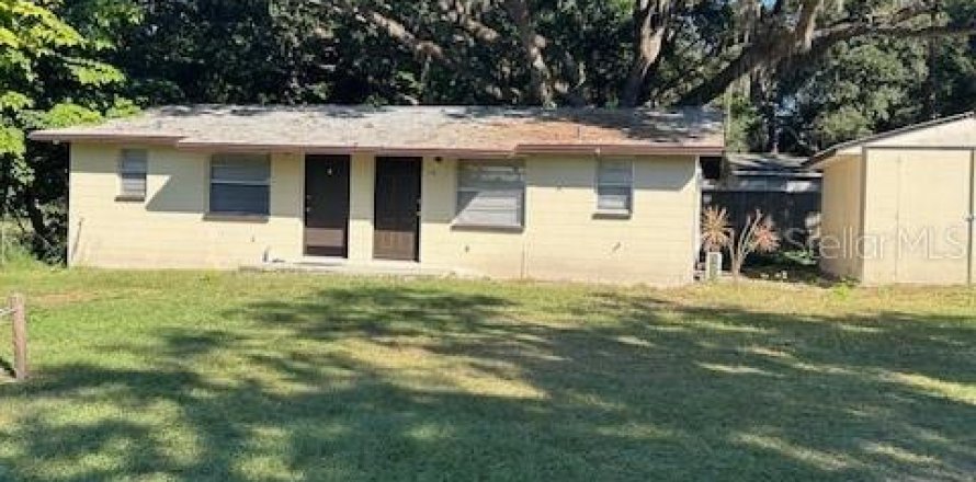 Studio in Zephyrhills, Florida № 2147515