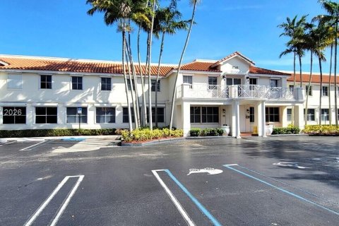 Commercial property in Miami, Florida № 2153879 - photo 16