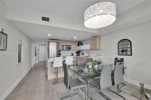 Снять в аренду квартиру в Норт-Майами-Бич, Флорида 1 спальня, 87.05м2, № 2145860 - фото 11