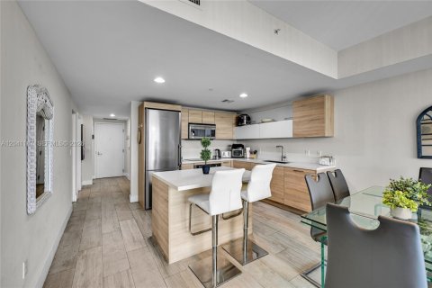 Снять в аренду квартиру в Норт-Майами-Бич, Флорида 1 спальня, 87.05м2, № 2145860 - фото 8