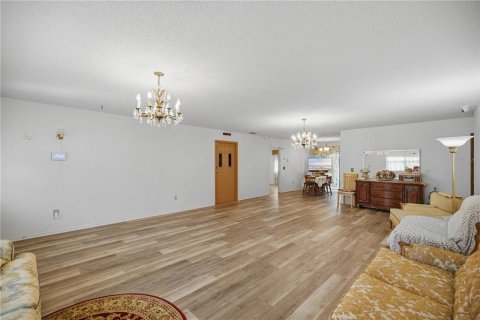 Casa en venta en Belleview, Florida, 3 dormitorios, 130.9 m2 № 2381293 - foto 8
