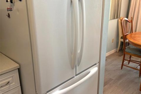 Condominio en alquiler en Sun City Center, Florida, 2 dormitorios, 89.19 m2 № 1901778 - foto 15