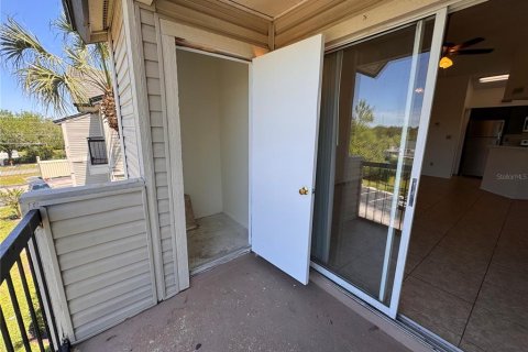Copropriété à louer à Orlando, Floride: 2 chambres, 80.27 m2 № 2313422 - photo 12