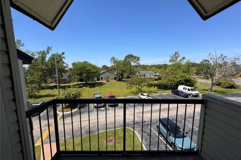 Copropriété à louer à Orlando, Floride: 2 chambres, 80.27 m2 № 2313422 - photo 13