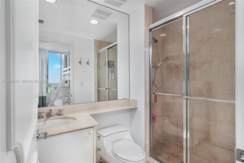 Купить кондоминиум в Ки-Бискейн, Флорида 3 спальни, 232.26м2, № 2047478 - фото 16