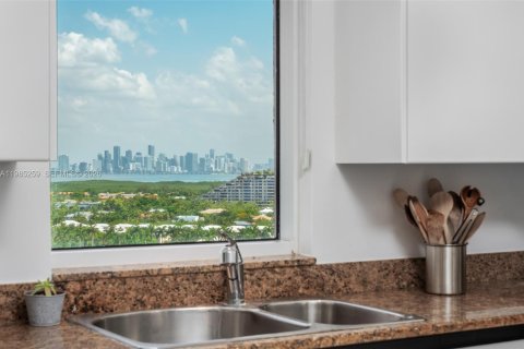 Купить кондоминиум в Ки-Бискейн, Флорида 3 спальни, 232.26м2, № 2047478 - фото 10