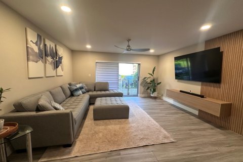 Condo à Pompano Beach, Floride, 2 chambres  № 2083853