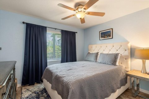 Condo in Punta Gorda, Florida, 2 bedrooms  № 2227663 - photo 21