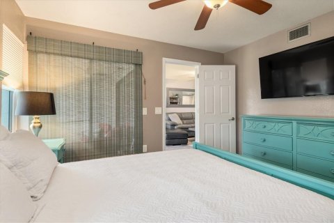 Condo in Punta Gorda, Florida, 2 bedrooms  № 2227663 - photo 16