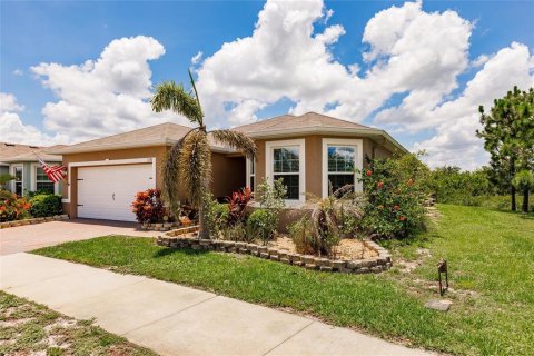 House in Punta Gorda, Florida 3 bedrooms, 162.02 sq.m. № 1805641 - photo 2