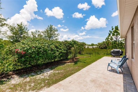 House in Punta Gorda, Florida 3 bedrooms, 162.02 sq.m. № 1805641 - photo 25