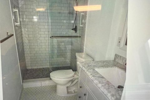 Снять в аренду кондоминиум в Стьюарт, Флорида 4 комнаты, 110.18м2, № 2146715 - фото 4