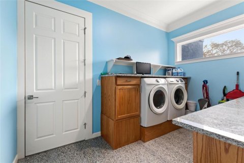 Villa ou maison à vendre à Haines City, Floride: 4 chambres, 322.65 m2 № 2148423 - photo 18