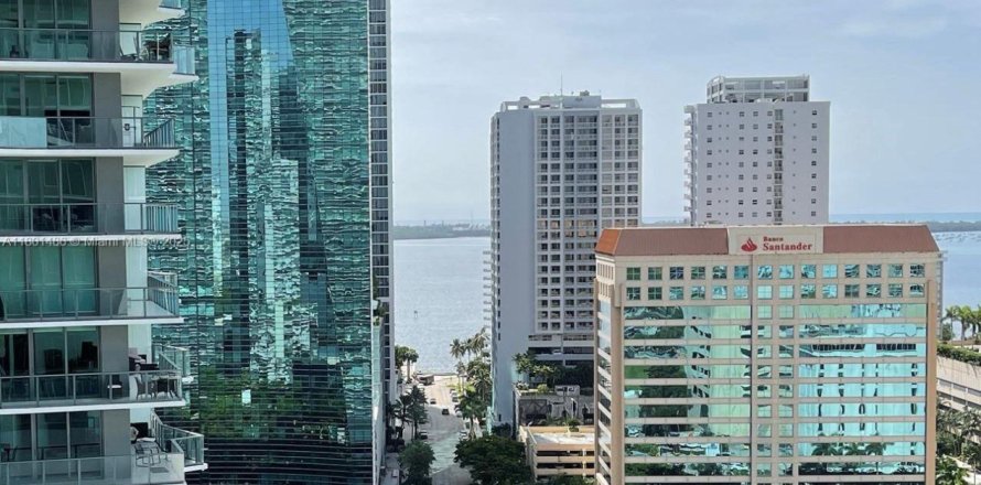 Apartamento en Miami, Florida 1 dormitorio, 72.84 m2 № 1697601