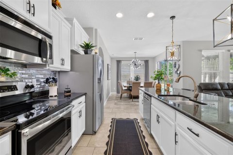 Villa ou maison à vendre à Eustis, Floride: 4 chambres, 193.61 m2 № 2388646 - photo 17