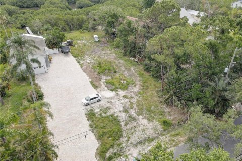 Terreno en venta en Tampa, Florida № 1689798 - foto 11