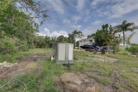 Terreno en venta en Tampa, Florida № 1689798 - foto 9