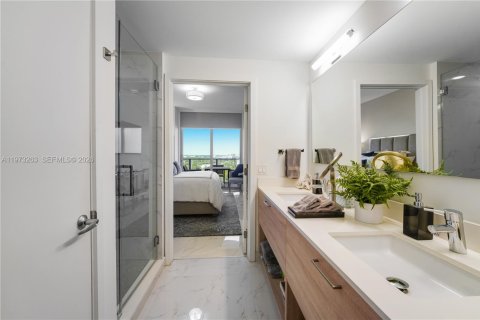 Copropriété à vendre à North Miami Beach, Floride: 1 chambre, 87.05 m2 № 2033761 - photo 16