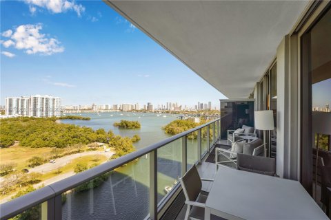 Condo à North Miami Beach, Floride, 1 chambre  № 2033761