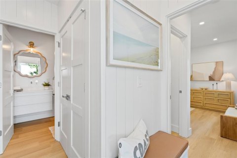 House in Sarasota, Florida 3 bedrooms, 114.83 sq.m. № 1795765 - photo 23