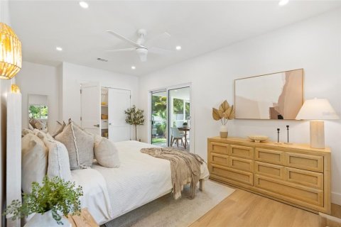 House in Sarasota, Florida 3 bedrooms, 114.83 sq.m. № 1795765 - photo 16