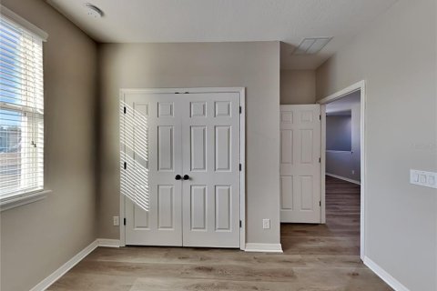 House in Wesley Chapel, Florida 4 bedrooms, 212.1 sq.m. № 1911906 - photo 12