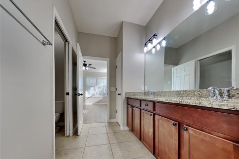House in Wesley Chapel, Florida 4 bedrooms, 212.1 sq.m. № 1911906 - photo 8