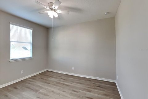 House in Wesley Chapel, Florida 4 bedrooms, 212.1 sq.m. № 1911906 - photo 13