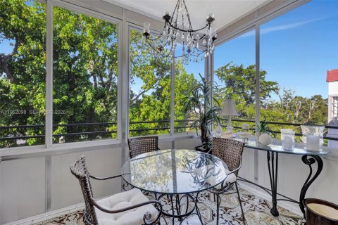 Condo in Lauderdale Lakes, Florida, 2 bedrooms № 2080900 - photo 26