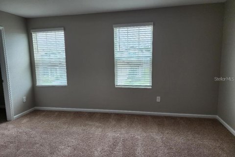House in Zephyrhills, Florida 4 bedrooms, 253.81 sq.m. № 1815603 - photo 8